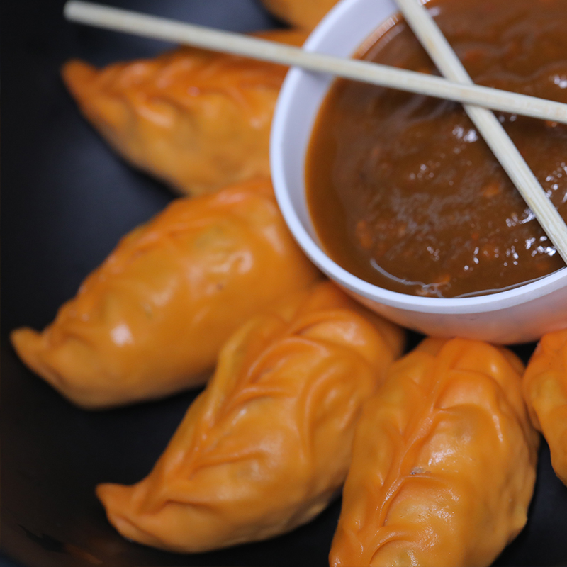 chicken-momos